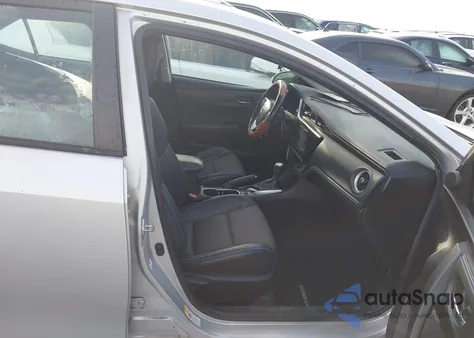 2018 Toyota Corolla Se из США, поврежденный, VIN 5YFBURHE3JP765633